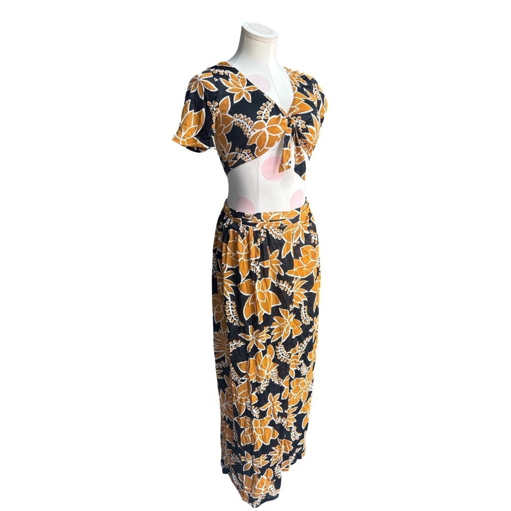 Vintage 1960's Mod Hawaiian Floral Crop top Sarong Set - Small - Picture 3 of 7